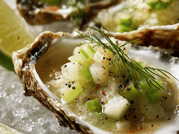 Austern mit Ahorn-Gemüse-Mignonnette