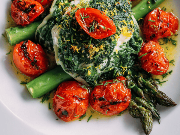 Gebratene Kabeljau-Ravioli mit Salbeibutter
