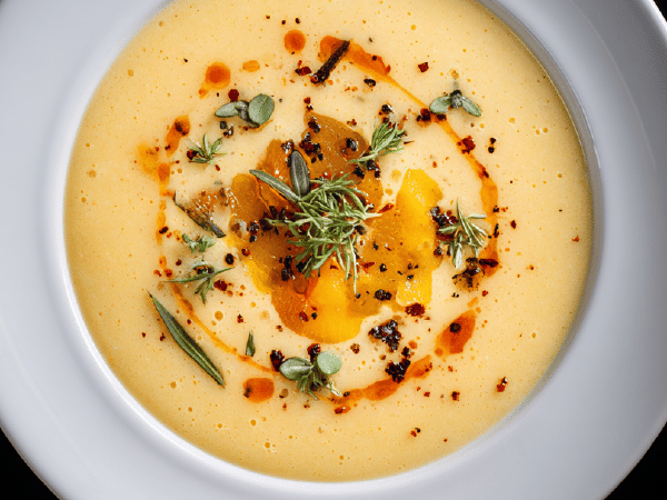 Gelber Paprika-Kartoffelpotage