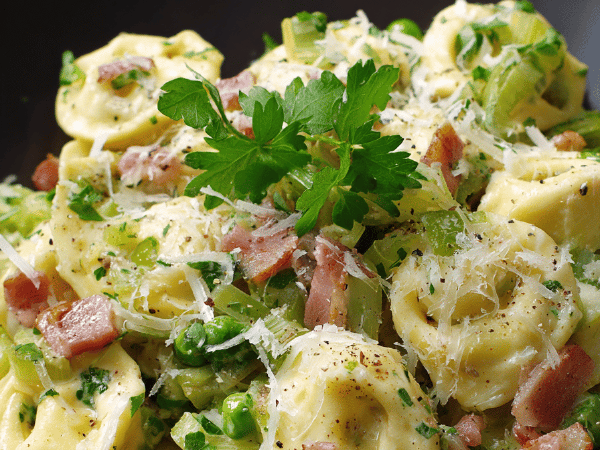 Käse-Tortellini Pfanne