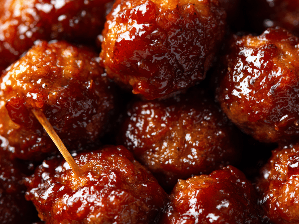 Kalbsbällchen in würziger Sauce