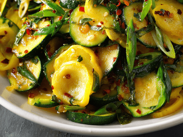 Knoblauch-Zucchini-Mischung