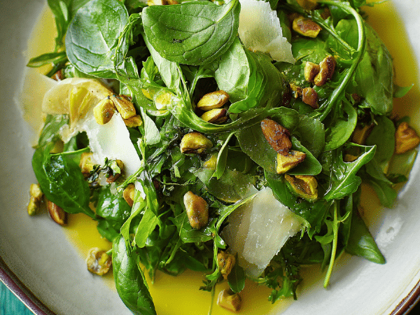 Pesto-Vinaigrette mit Rucola