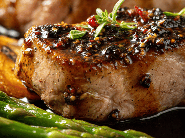 Schweinefilet mit Kräuter-Feigen-Glasur