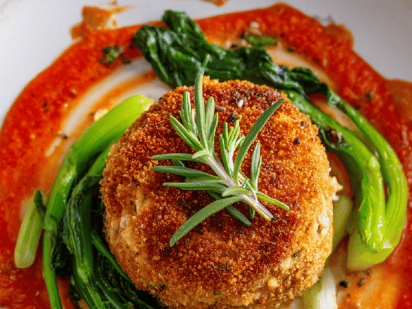 Thunfisch-Kroketten mit Tomatensauce