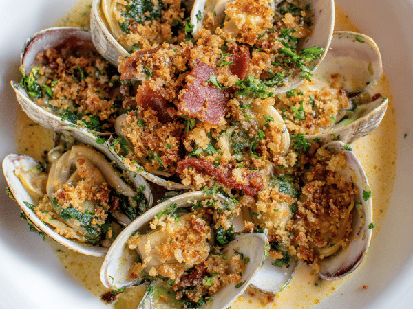 Venusmuscheln im Weißwein