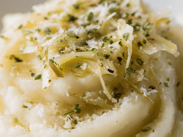 Zweierlei Selleriepüree mit Käse